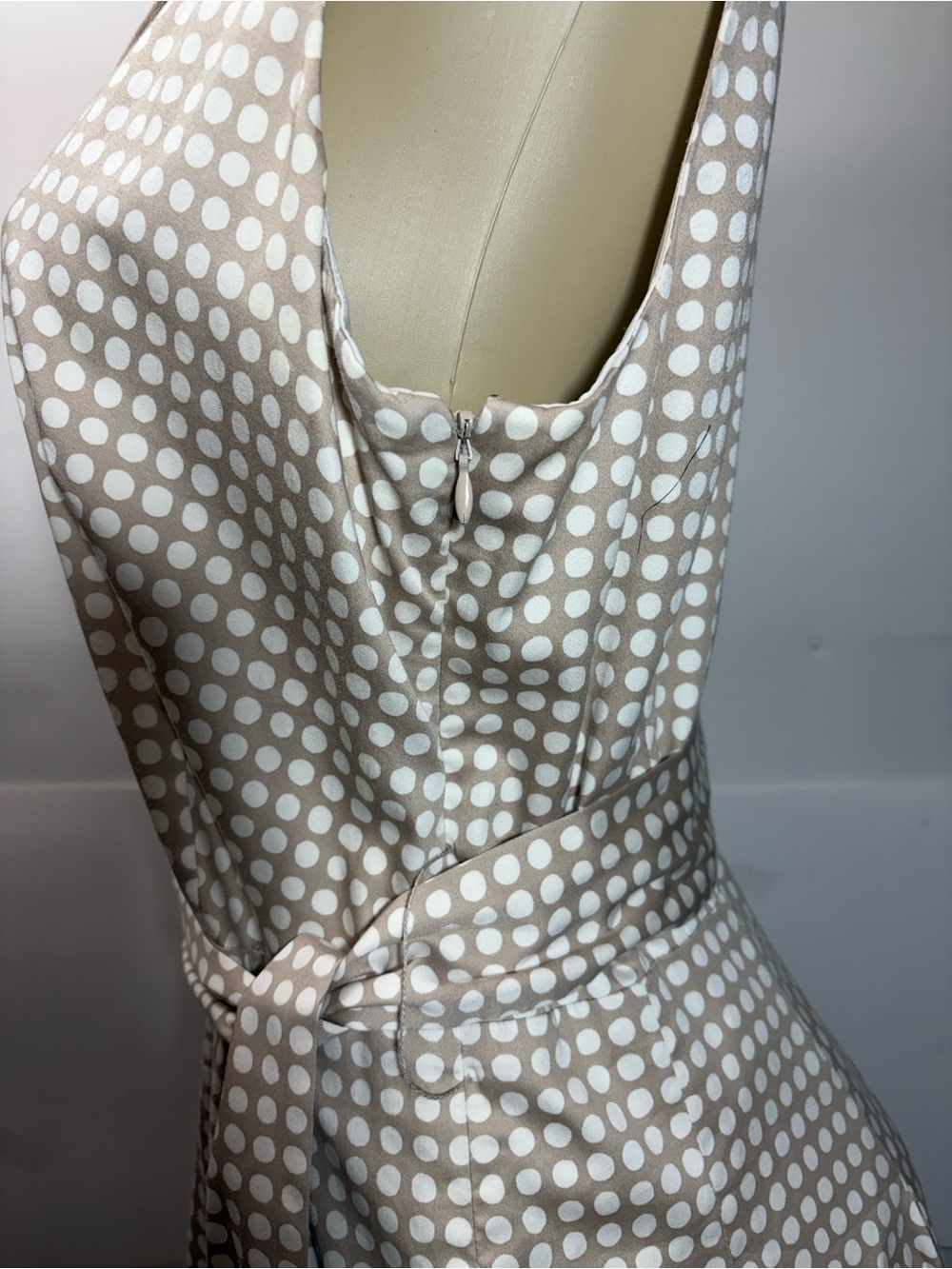 Anne Klein Polka Dot Sleeveless Faux Wrap Pleated Dress Size 12 - Picture 5 of 14